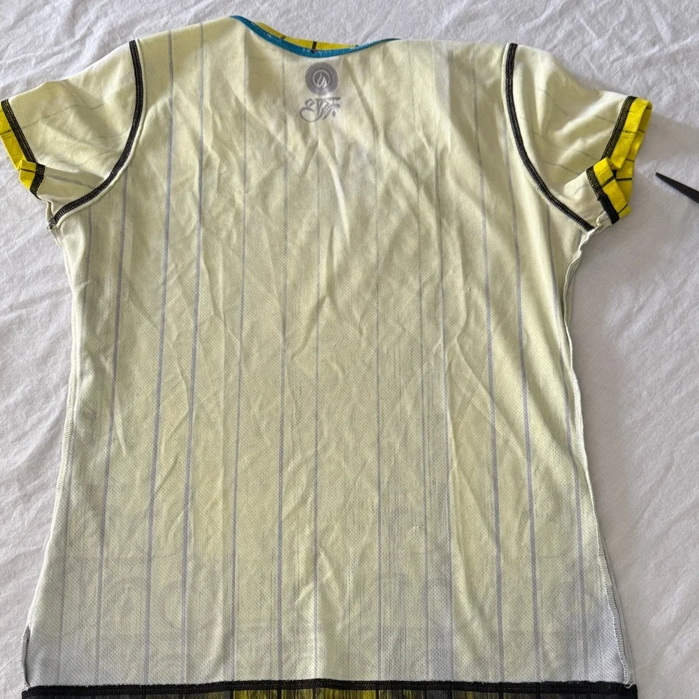 INB M Buddha Tech Shirt - Picture 6 of 8